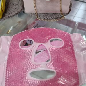 máscara descongestiva con bolitas de gel y tela suave